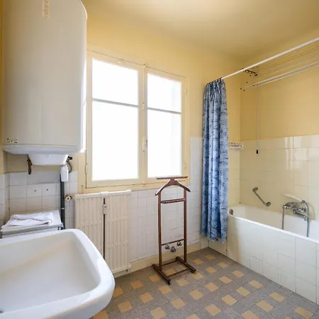 Sunny With Balcony Appartement