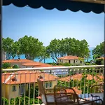 Apartment Sunny With Balcony *