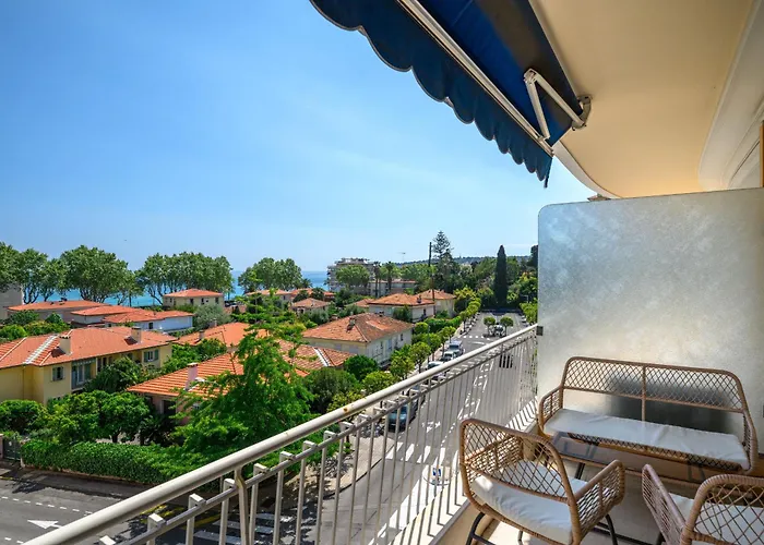 Appartement Sunny With Balcony